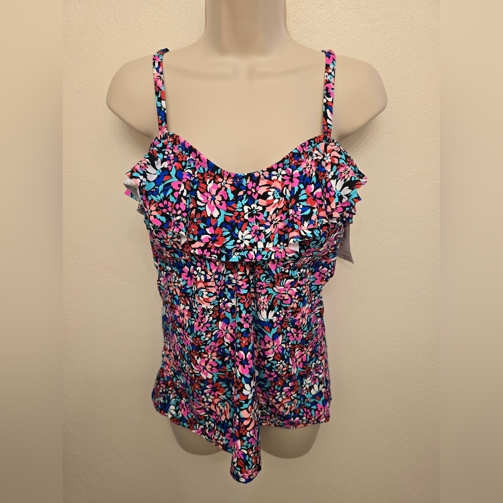 NWT Leilani Ladies Tankini Swim Top ( NO BOTTOMS INCLUDED)